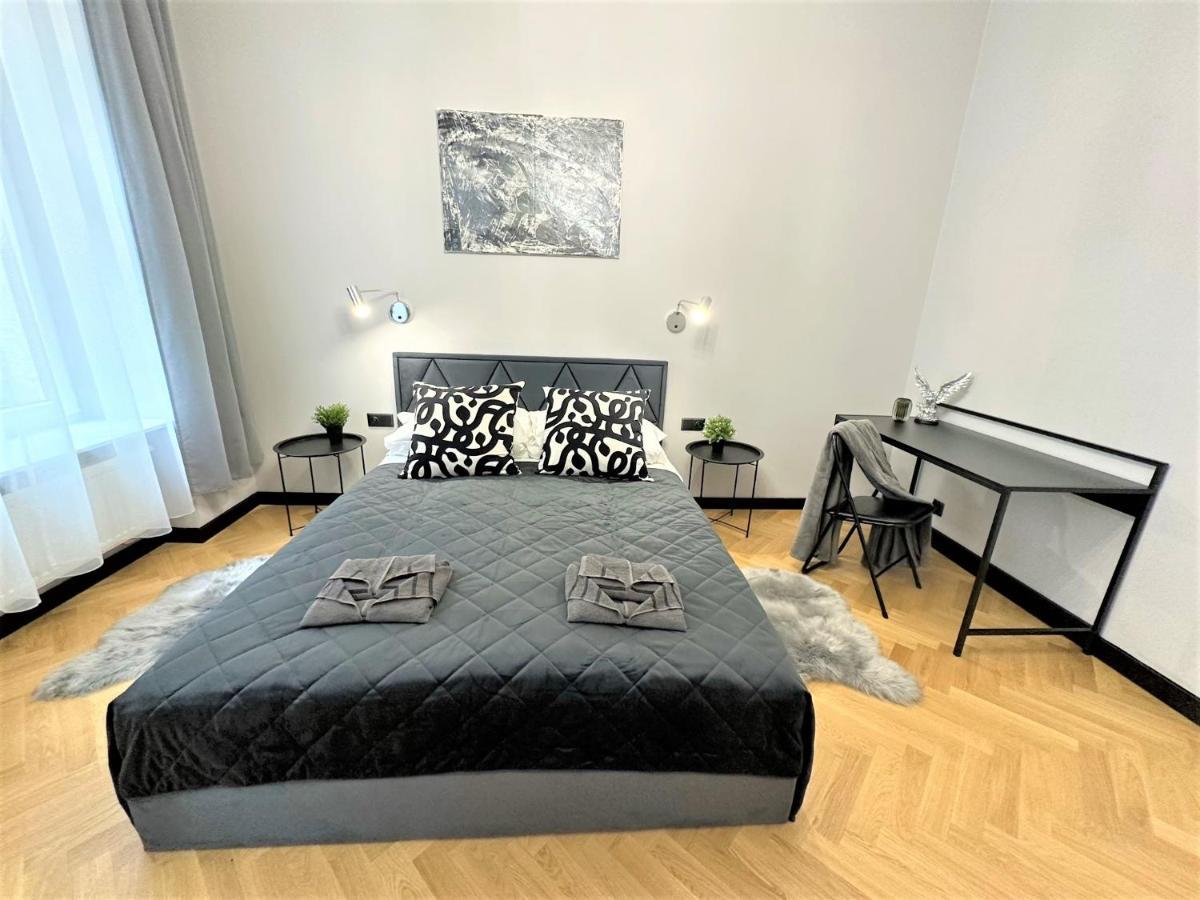 Luxury 100M2 Loft Design-Apartment At Wawel + Netflix Cracóvia Exterior foto